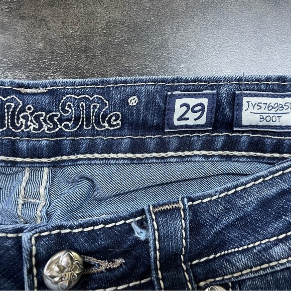 MISS ME FLEUR DE’LIS BOOT CUT LOW RISE JEANS - Picture 4 of 8